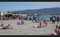 cagliari al poetto primavera ma sembra estate temperatura ideale