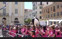 sassari la corsa in rosa in 4mila per dire no alla violenza sulle donne