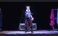 lanusei a teatro va in scena l idealismo tenace del sognatore errante