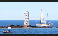 calasetta una manifestazione per salvare il faro di mangiabarche