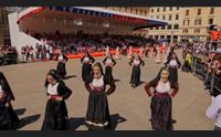sassari successo per la cavalcata sarda sole folla e spettacolo