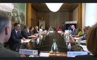eolico l assalto in consiglio regionale presidio sulla norma todde