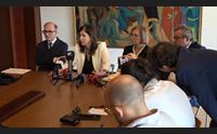 aeroporti la regione frena ma sposa i privati in societ ma per contare
