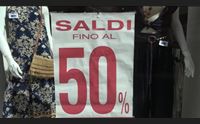 al via i saldi nell isola a cagliari aperture notturne nei negozi