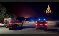 spento il grande incendio fra nuoro e orune conta dei danni salatissima