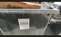 sassari abbandono di rifiuti in strada meno incivili ma sempre troppi