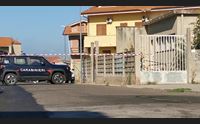 santa giusta lite in strada muratore ucciso da una fucilata all addome