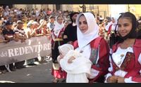 i costumi incantano a nuoro migliaia per la festa del redentore