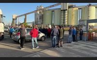 portoscuso riprende la mobilitazione sider alloys appello al governo