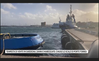 tempesta di vento in sardegna danni e mareggiate chiuso lo scalo di porto torres