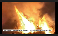 tradizione e turismo a orosei il fuoco di sant antonio da record