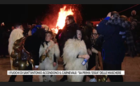 i fuochi di sant antonio accendono il carnevale sa prima essia delle maschere