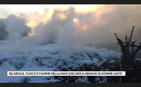 selargius fuoco e fiamme nella maxi discarica abusiva di gomme usate