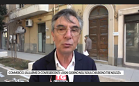 commercio l allarme di confesercenti ogni giorno nell isola chiudono tre negozi