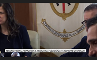 regione frena la finanziaria il rinvio sulla decadenza fa respirare il consiglio