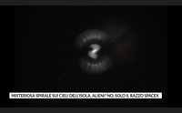 misteriosa spirale sui cieli dell isola alieni no solo il razzo spacex