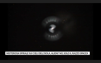 misteriosa spirale sui cieli dell isola alieni no solo il razzo spacex