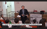 la lezione del cacciatore di nazisti occorre difendere i valori dell umanit