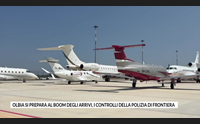 olbia si prepara al boom degli arrivi i controlli della polizia di frontiera