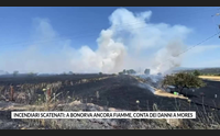 incendiari scatenati a bonorva ancora fiamme conta dei danni a mores