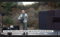 ulassai max paiella il giullare delle fiabe sul palco del festival dei tacchi