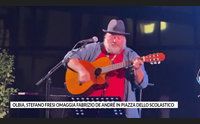 olbia stefano fresi omaggia fabrizio de andr in piazza dello scolastico