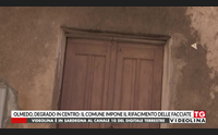 olmedo degrado in centro il comune impone il rifacimento delle facciate