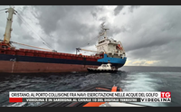 oristano al porto collisione fra navi esercitazione nelle acque del golfo