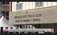 sassari soldi per operare primario di urologia indagato per peculato