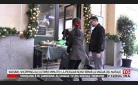 sassari shopping all ultimo minuto la pioggia non ferma la magia del natale