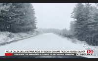 nella calza della befana neve e freddo domani fiocchi a bassa quota