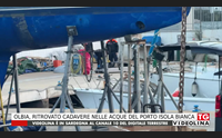 olbia ritrovato cadavere nelle acque del porto isola bianca