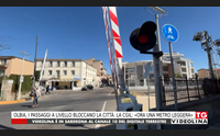 olbia i passaggi a livello bloccano la citt la cgil ora una metro leggera