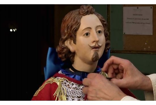 Anteprima del replay: La vestizione del simulacro del Santo
