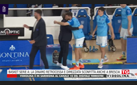 basket serie a la dinamo retrocessa e dimezzata sconfitta anche a brescia