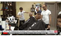 sestu tre generazioni lavorano fianco a fianco nella barberia di famiglia