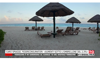 caro spiagge federconsumatori aumenti sotto l ombrellone del 2 3