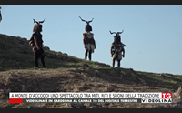 a monte d accoddi uno spettacolo tra miti riti e suoni della tradizione