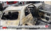 solanas inferno sulla 125 due morti e dodici feriti nello scontro fra tre auto