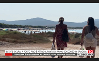estate sicura a porto pino attivo il punto di primo soccorso in spiaggia