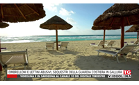 ombrelloni e lettini abusivi sequestri della guardia costiera in gallura
