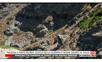 tragedia a porto palmas scivola nella scarpata e muore davanti al figlio