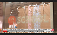 scuola al via ultimi giorni per gli acquisti tra nuove tendenze e rincari