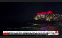castelsardo il castello dei doria si tinge di rosso per cinzia pinna