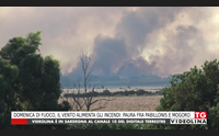 domenica di fuoco il vento alimenta gli incendi paura fra pabillonis e mogoro