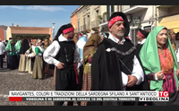 navigantes colori e tradizioni della sardegna sfilano a sant antioco
