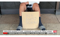 emergenza migranti a olbia dormiamo all aperto da tredici giorni